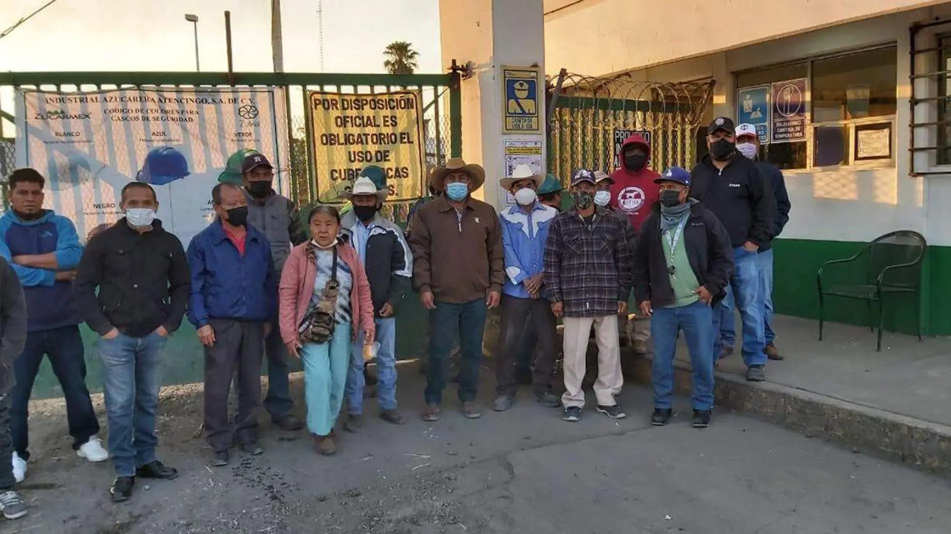 Fueron bloqueadas, de manera pacífica, las bodegas de azúcar de los 49 ingenios azucareros del país, entre ellos el ingenio de Atencingo